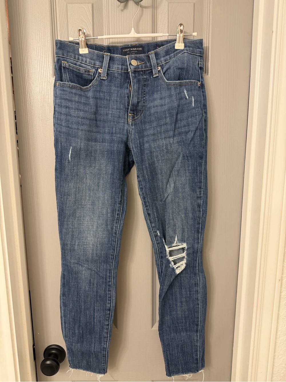 Lucky Brand Women's Skinny Ripped Blue Denim Jeans